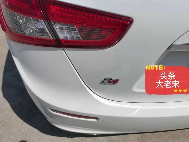 发动机号在车哪个位置(汽车发动机号在哪位置)