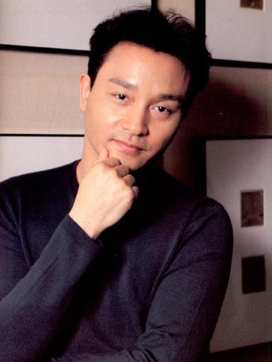尔泰是谁演的:靠《还珠格格》尔泰一角走红，被称为“小张国荣”的他近况如何