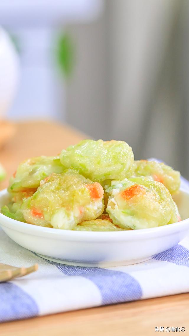 宝宝便秘就吃它，软嫩鲜香，一搅一煎就搞定