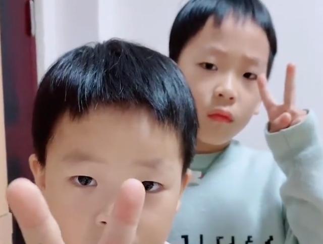 结局意外！浙江两萌娃干家务活求爸爸“涨工资”：不涨就找下一家