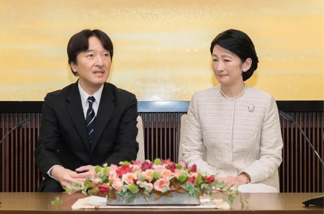 真子公主堅持和鳳凰男 裸婚 決心年底前完婚 遠嫁美國 Kks資訊網