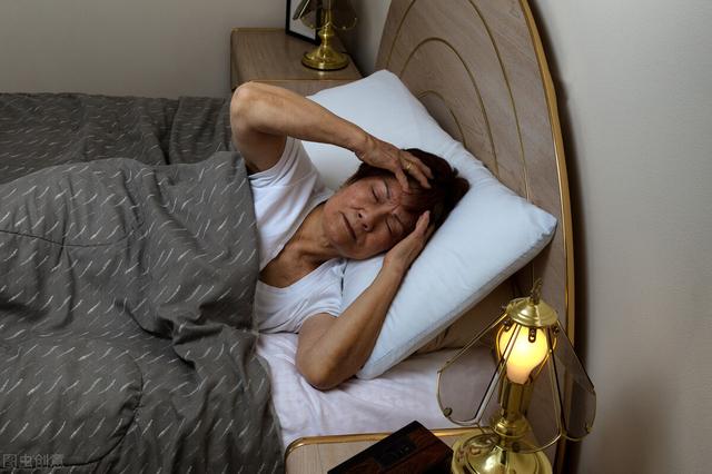 脑鸣的最佳治疗方法是什么？很多人都把耳鸣误以为脑鸣