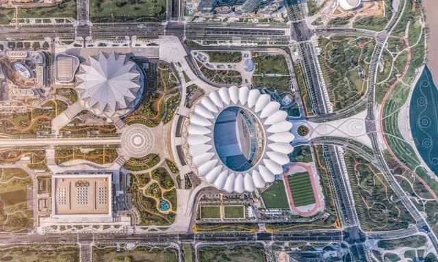 全運會開幕式場館揭秘 巨型 石榴花 是如何建成的 中國熱點