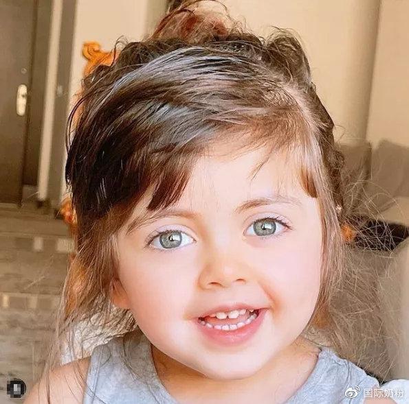 宝宝眼睛红肿流泪是上火啦？错！这些才是主要原因