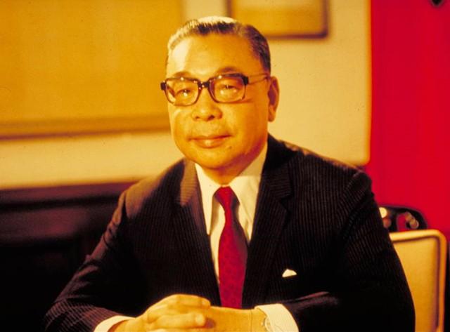 1975年蒋介石去世时，媒体是怎样报道的？