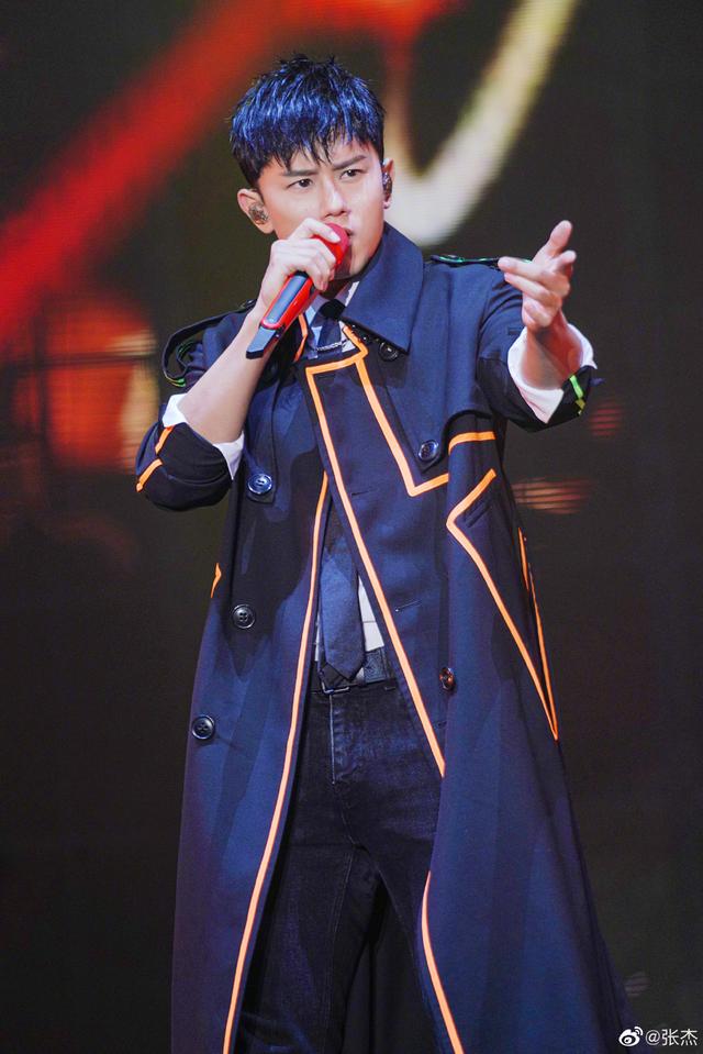 演唱会容纳多少人(红磡演唱会容纳多少人)-星座梦城