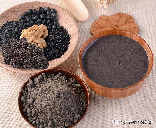 中年人容易缺钙，这4种食物补钙比较好，条件允许的话，可换着吃