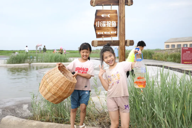 红海滩秋季怎么玩（盘锦红海滩秋季打卡清单）