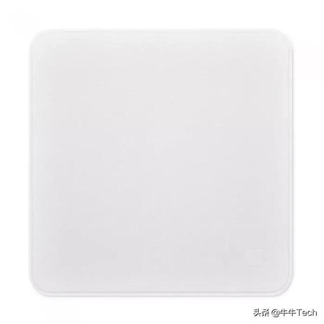 苹果官网上架"屏幕擦拭布"，145元售价引热议