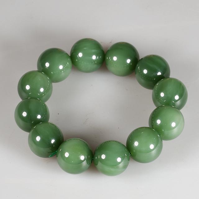 怎么鉴别猫眼石的真假（猫眼石鉴别方法）