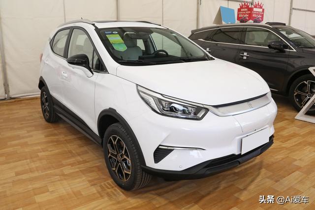 远航加快充，大空间家用低价SUV，好养活好停车，实拍比亚迪元Pro