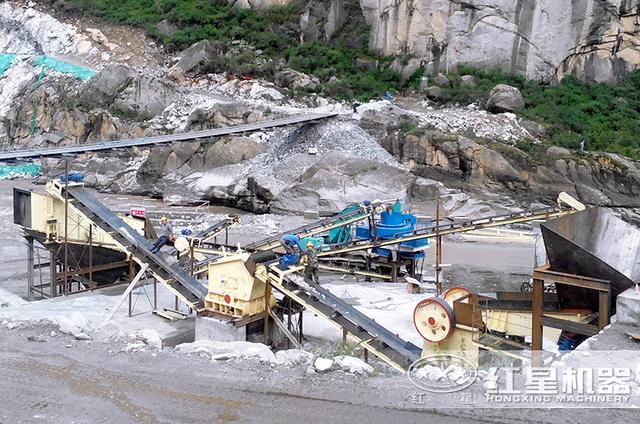 关于珍珠岩制砂机厂家批发的信息