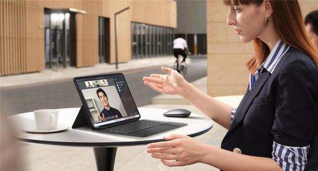 解锁办公新方式，华为MateBook E发布，网友：设计更出色