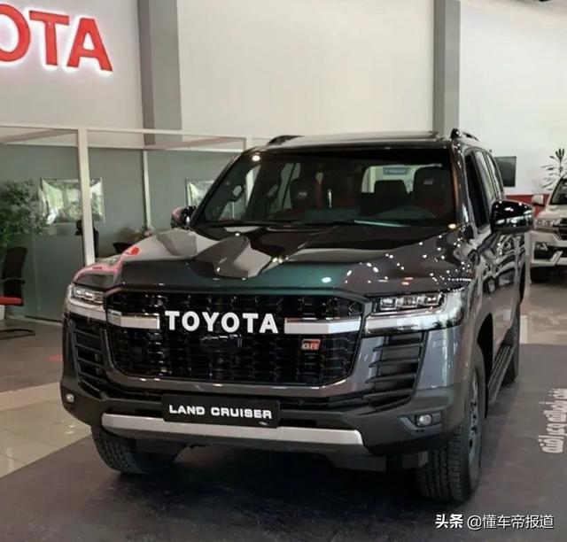 新车｜约合人民币70万，丰田全新“陆巡”GR SPORT特别版实车曝光