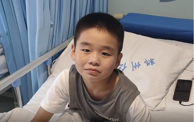 孕检一切正常，出生11个月后却被查出脑瘫，母亲崩溃