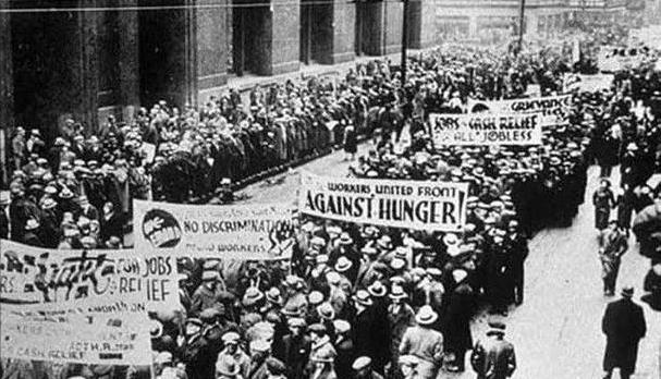 富人赚钱哪有什么秘诀，都是践行着你熟知的理论而已