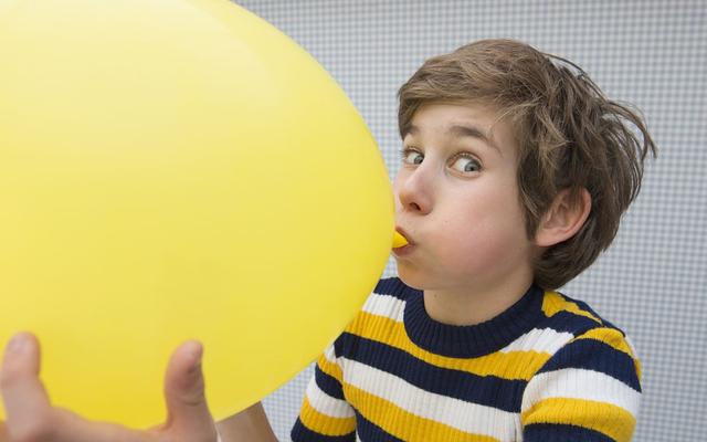 肺结节不能吃大虾？医生提醒：除了海鲜，这4物也请尽量少碰