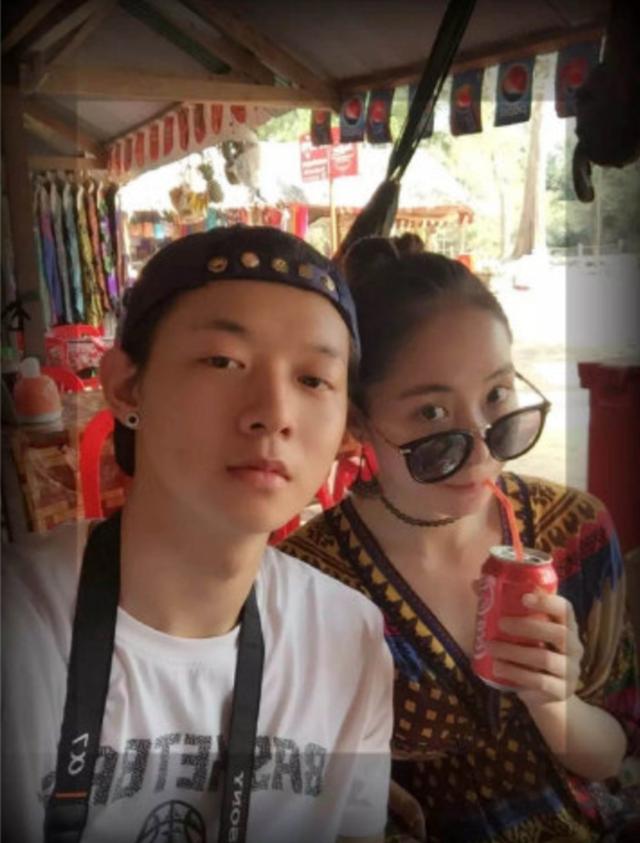 吴秀波喜欢女孩类型(吴秀波胡子是什么类型)