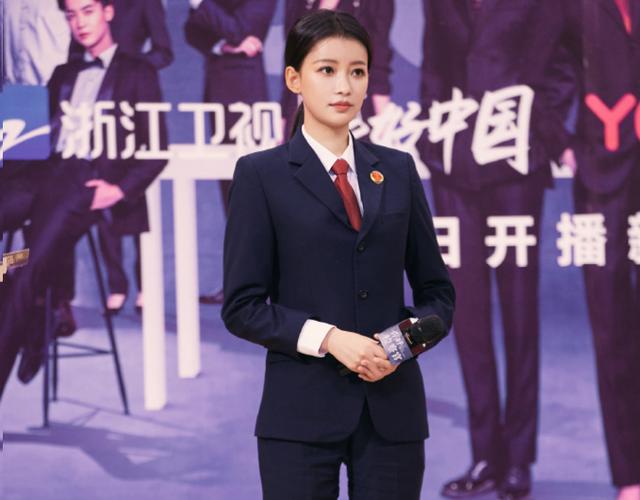 林深见鹿 官宣阵容 靳东李小冉首搭 配角全是实力派 今日热点