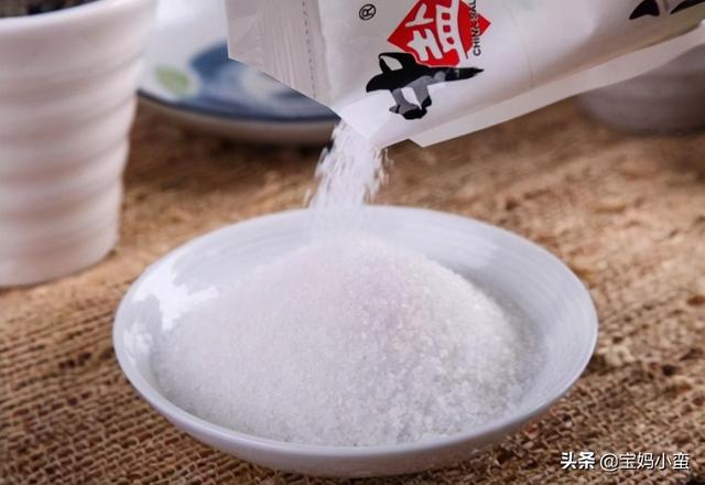 衣服褪色有什么办法恢复