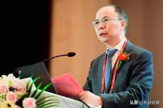 浙江出现一位低调企业家，曾经做过木匠，如今靠电力产品赚96亿