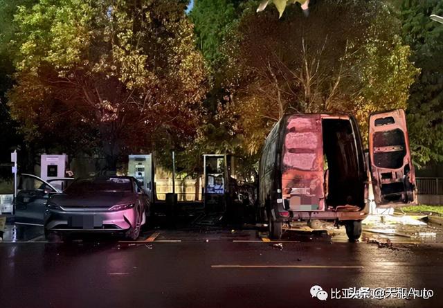 开局一张图、内容全靠编｜比亚迪“汉疑似充电时自燃”
