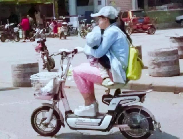 【曝光台】这样的错误“带娃姿势”，有你吗？