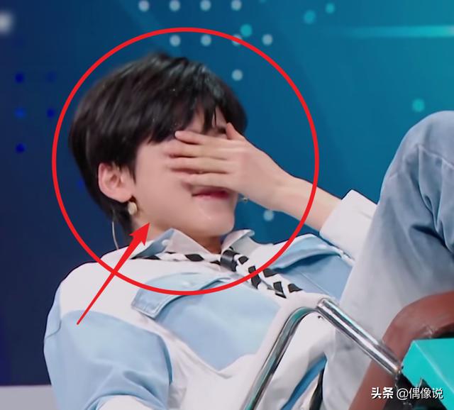 宋亚轩被品牌方劝删(宋亚轩致歉事件)