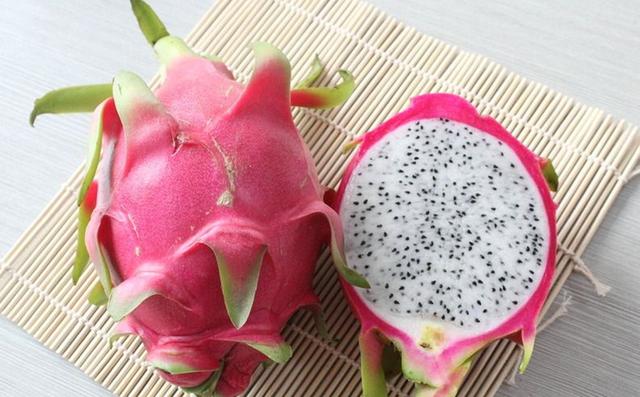 肺部有结节别担心，常吃三类水果，有助于消除肺结节