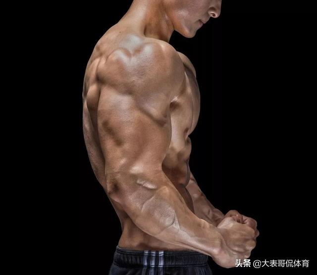 环球之星 汪畅 No Pain No Gain对健美运动员来说是一种荣誉 全网搜