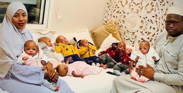 生了9胞胎的马里妇女说她每天换100片尿不湿