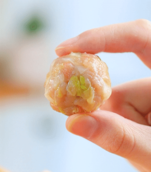 后悔没早点给娃做，随手一搅就搞定，补铁还开胃