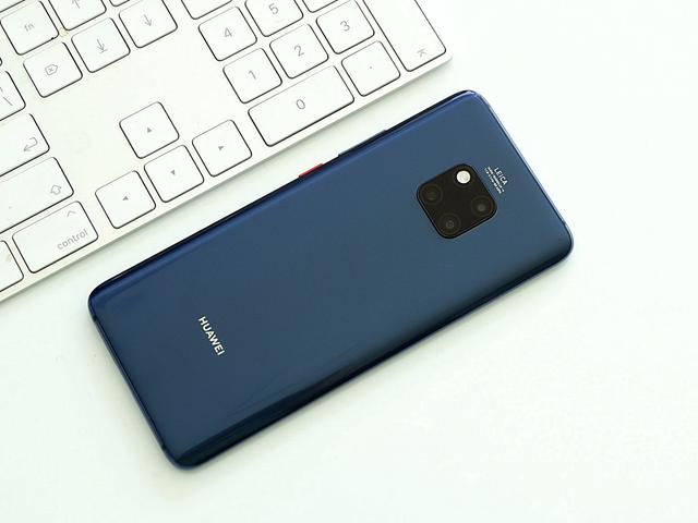 华为Mate系列机型中，哪一款最好用，Mate10、Mate20还是Mate40