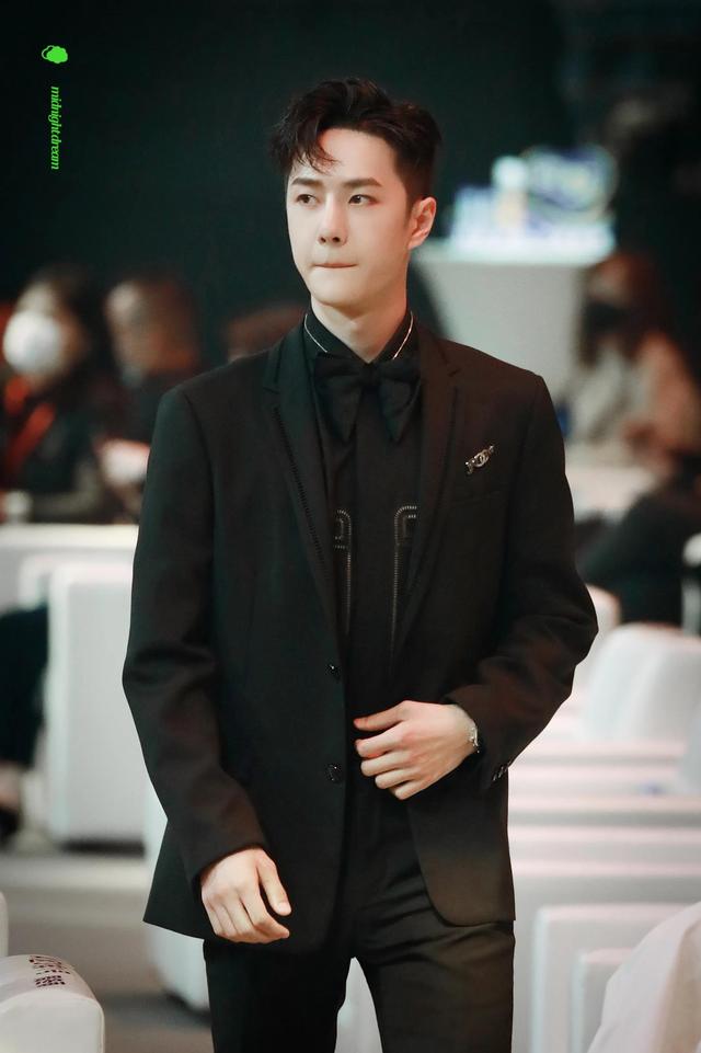 王一博微博之夜2021(王一博微博之夜2021高清图片)-天晟网