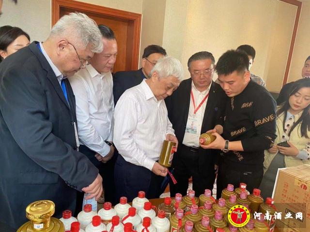 河南机械展展台设计