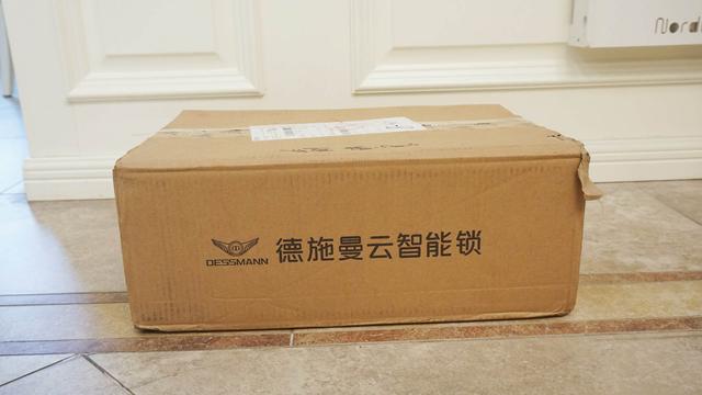 一触全自动开锁，没电也能轻松开门，华为智选德施曼智能门锁体验