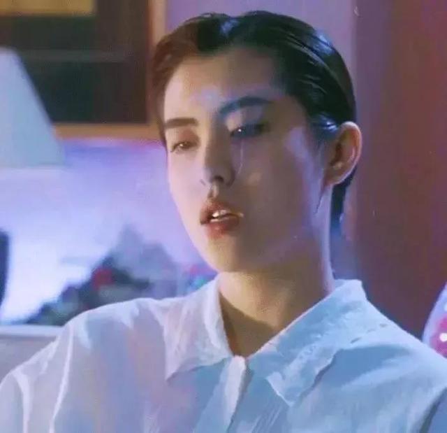 qq头像港风男生头像(港风图片女生头像)_手工miao