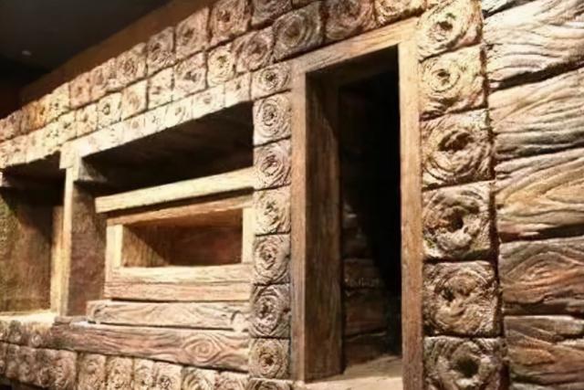 陕西一古代墓葬，其中陪葬人数达186人，耗费十年才找到主棺