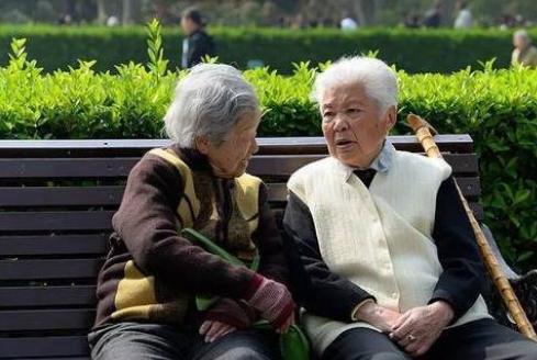 饭后百步走延年益寿？医生提醒：人过50岁，常做三件事或比散步好