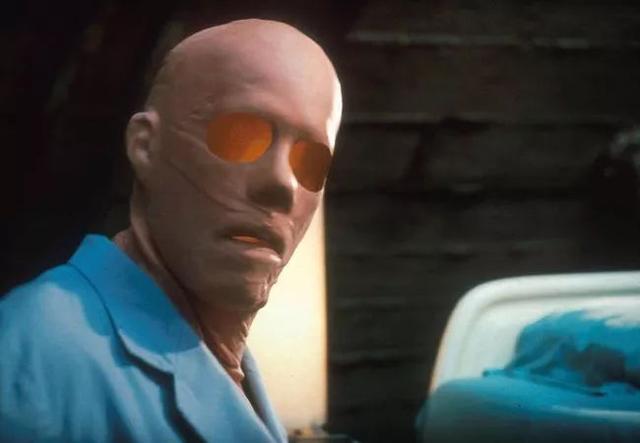 小伙穿越火星电影叫什么名字(穿越火星电影大全)