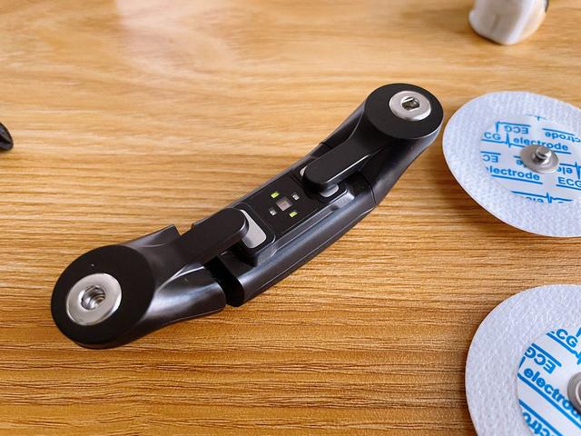 医疗级测血压心率，DIDO  Y2智能手环，做你手腕上的健康助手