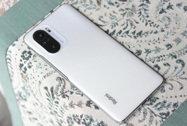 购机避坑指南，K40、iQOONeo5、GT大师探索版有哪些优缺点？