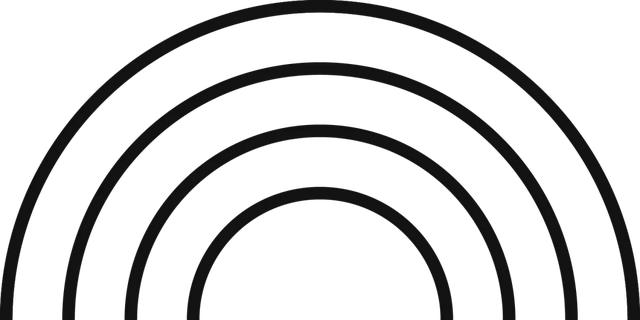 租住南山的互联网大厂人：年入70万，睡城中村单间