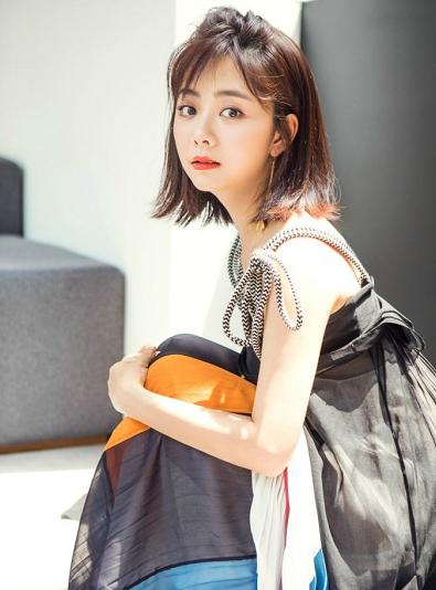 女生清纯什么意思