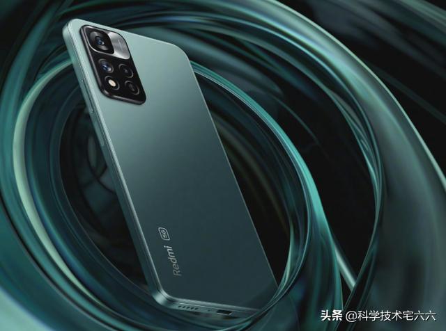 15分钟充满？卢伟冰表示，千元机也要120W快充