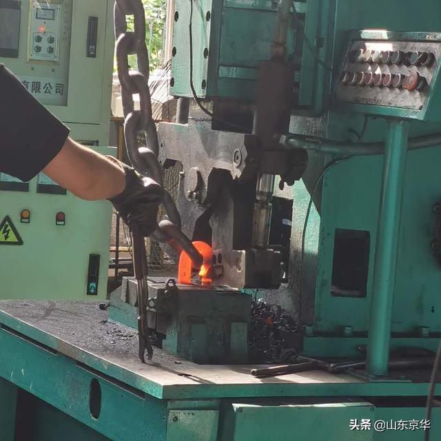 矿用输送机