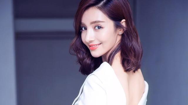 母乳多到孩子吃不完做乳皂！麦迪娜月子坐42天，期间练瑜伽塑形