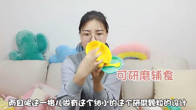 十一带娃出行，包里的东西哪些最实用？这些经验背后都是泪