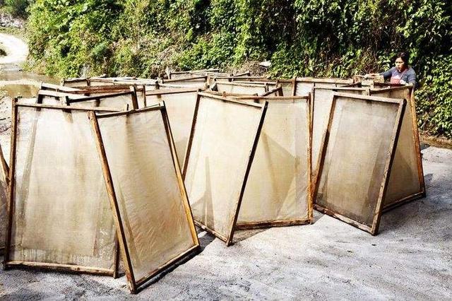 造纸术的发明者是谁（蔡伦改进造纸术，发明者是谁）