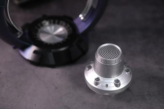 高科技磁悬浮音响！就像漂浮在太空中，聆听宇宙的曼妙之音